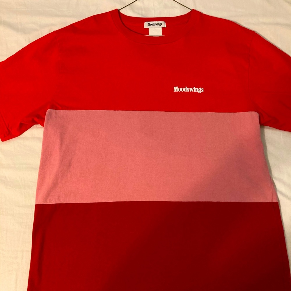 Moodswings Blockchain Red T-Shirt. Size LARGE